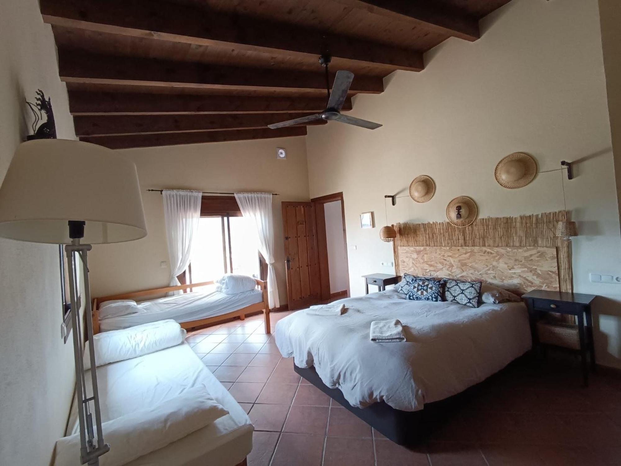 The African House Tolox Extérieur photo